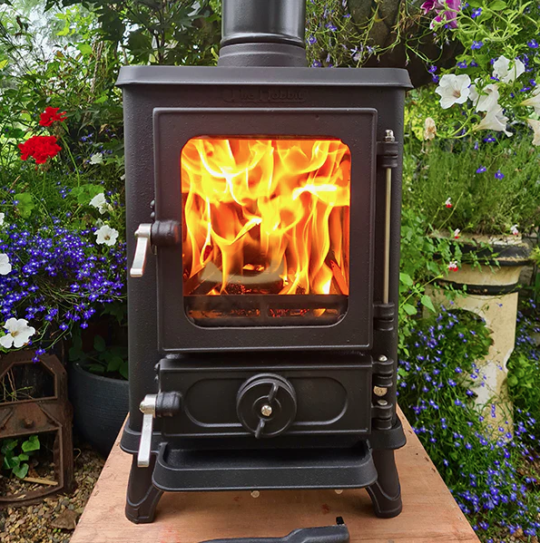 The Hobbit Stove – Best Small Wood Stove on the Market | Stove Supermarket